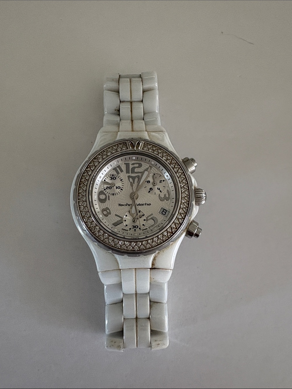 Technomarine 34mm White Ceramic Chronograph with Crystal Bezel